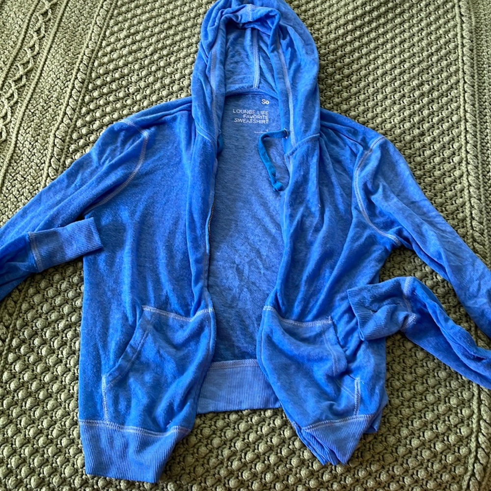 Cropped zip up